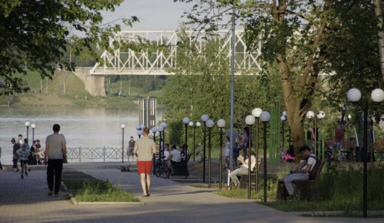Обработать парки и скверы Костромы от клещей обещают до 20 мая