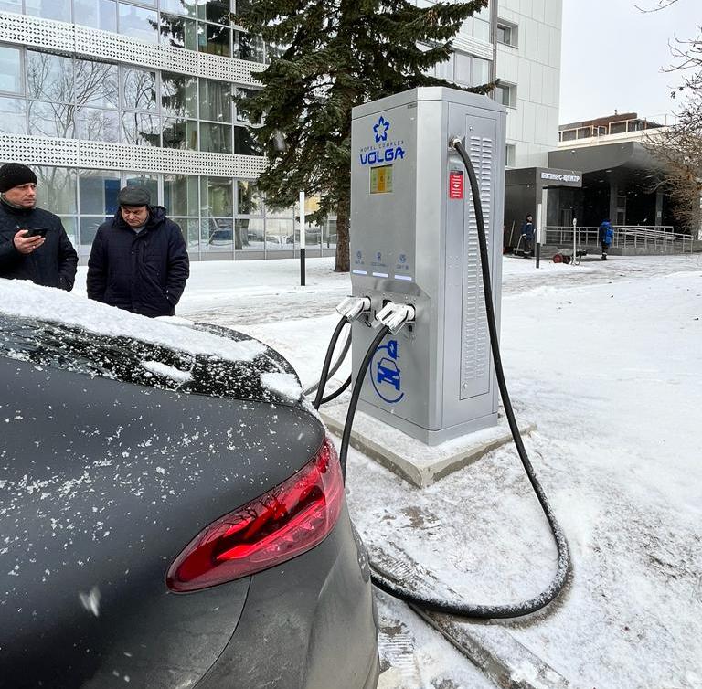В Костроме появилась первая быстрая заправка для электромобилей